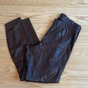 Old Navy Item 408590 Women's Faux Leather Leggings, Size L- brown